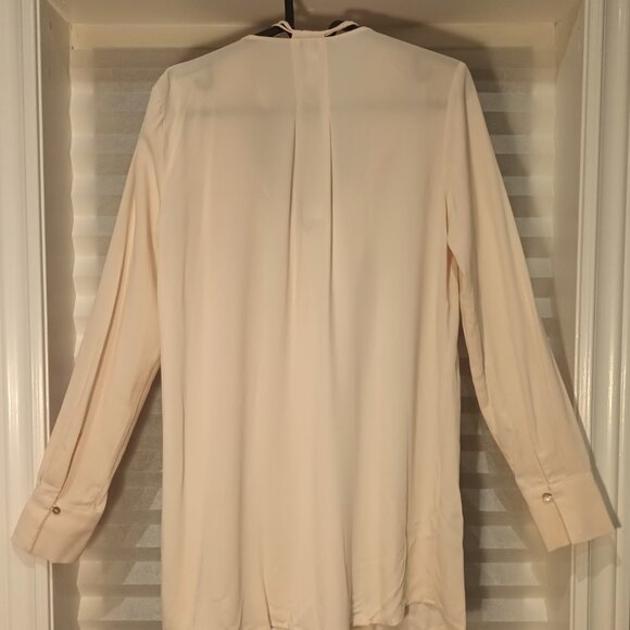 Mango MNG Pink Blouse w/Flower detail Size XS - Picture 6 of 14